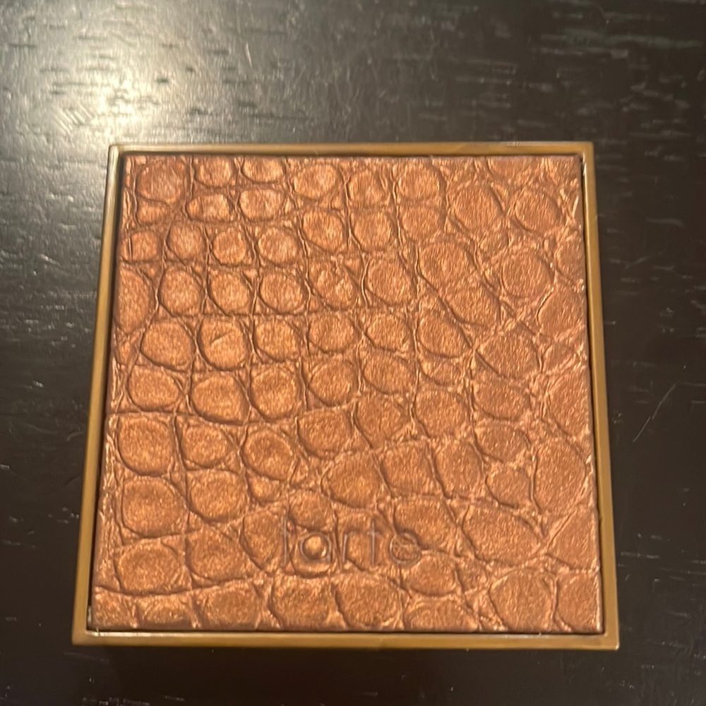 Tarte waterproof bronzer